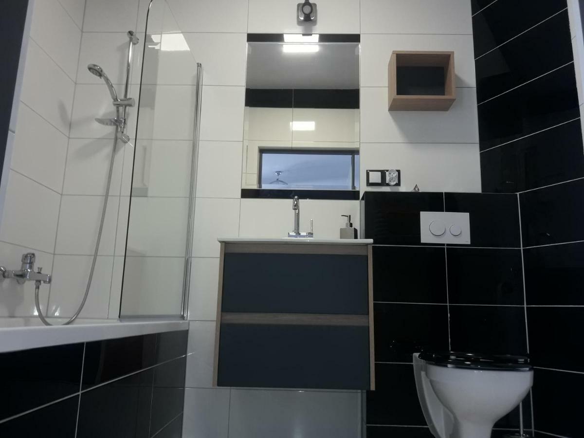 Apartament Szczesliwy Ustrzyki Dolne Exterior foto